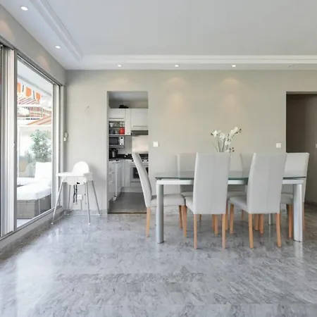 Appartement Spacious 2br Terrace Swimming Pool Antibes