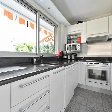 Appartement Spacious 2br Terrace Swimming Pool *